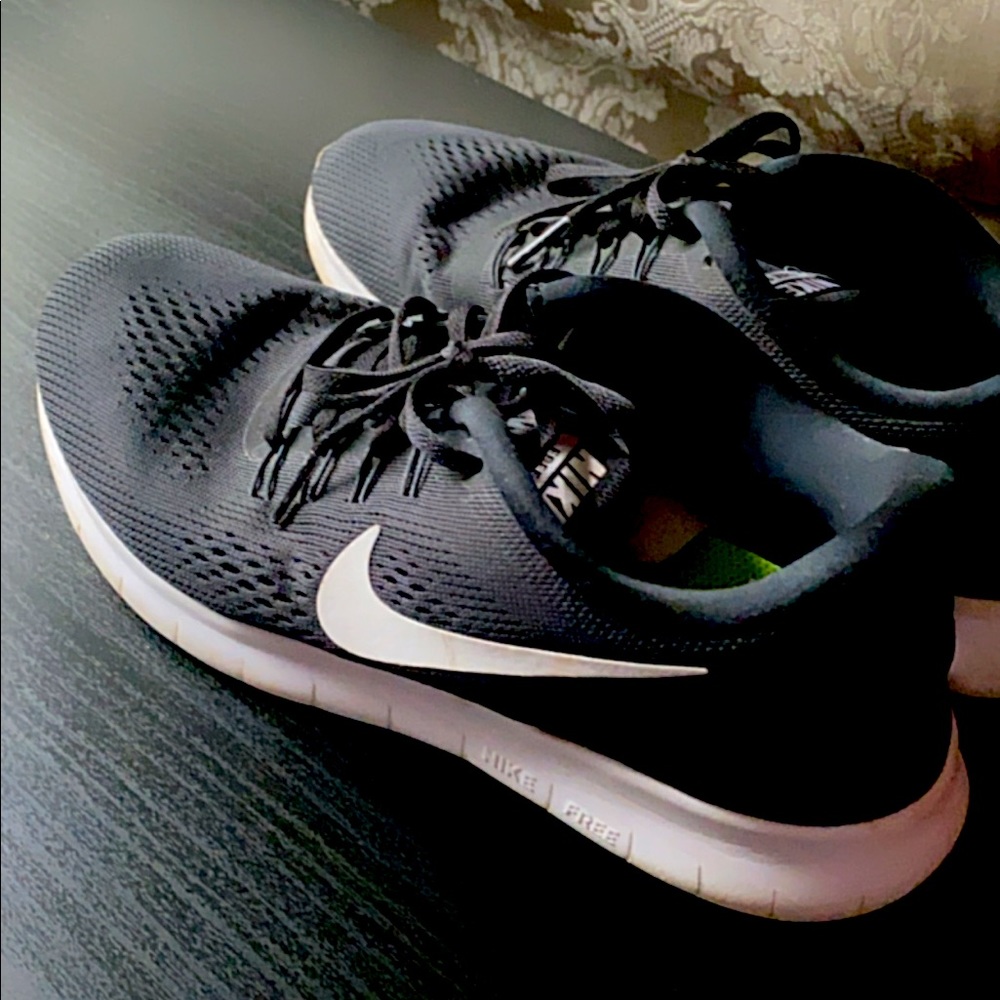 Nike Shoes Size 8.5 Women's